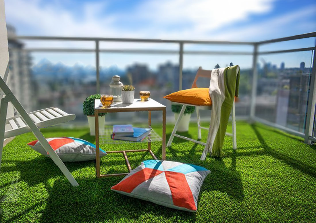 City Redevelopment Condo with Artificial Turf on Patio