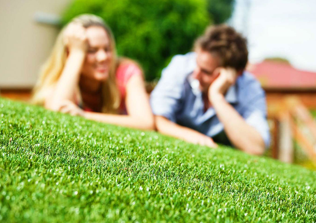 stress free artificial turf for modern home home buyers